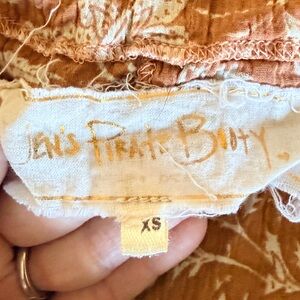 Jen's Pirate Booty Tan Patterned Blouse